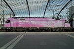 Bond. Pink Bond: PKP 370 007 has arrived at Berlin Hbf on 20 September 2016.