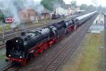 View from the bridge: 01 118 heads a sister and extra train at Neuenmarkt-Wirsberg on 21 September 2014.