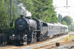 Dieren sees 52 3879 (a German Kriegslok in Austrian BB-colours) with Dutch museum stock entering the station on 2 September 2012.