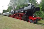 Steam shuttle with 52 8131 prepares at Nossen on 23 May 2015.