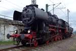 On 8 April 2017, steam loco 52 8079 stood in Dresden-Altstadt.