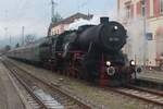 On 29 December 2024 EFZ 52 7596 stands with her steam extra at hausach ready for departure to Triberg and Rottweil via Villingen.