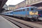 MAV 431 192 is about to leave Budapest Keleti with a service to Szolnok on 11 May 2018. 