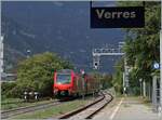 Memories of the FS Trenitalia BTR 813 (Flirt 3) in the Aosta Valley: After a short stop, the FS Trenitalia BTR 813 001 leaves the Verres train station as Regionale Veloce VdA 2725 towards Aosta.