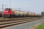 DBSRN 6416 shunts on 24 July 2015 at Lage Zwaluwe.