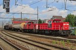 Ex-NS 6504 hauls a freight through Antwerpen-Berchem on 29 June 2016.