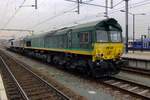 PB06 stands at Venlo on 27 November 2020 after being shunted there by an LTE electric.