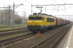 NS 1616 -still in yellow livery- at 's Hertogenbosch on a chilly 4 March 2012.