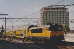 On 27 June 2001 NS 1838 calls at Amsterdam Centraal.