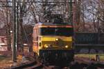 RRF 4401 gets zoomed in upon at Deventer from the platform 2/3 on 2 March 2025.