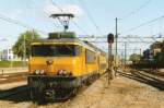 NS 1709 pushes commuter stock out of Dordrecht Centraal on 27 September 2009.