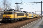 NS 1764 stands at Nijmegen-Dukenburg on 1 April 2016.