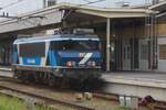 TCS 101003 runs round in Venlo to get coupled onto an extra train on 14 August 2024.