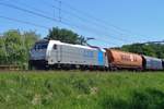 LTE 186 426 passes through Tilburg Oude Warande on 26 May 2017.