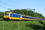 On 26 May 2017 NS 186 002 passes through Tilburg.