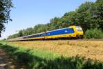 IC-Direct with 186 044 passes Tilburg Oude Warande on 26 July 2018.