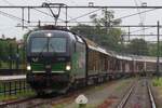 RFO 193 946 stands seemingly ready for departure at Oss with a block train on 16 August 2024.