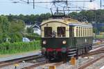 On 8 June 2024 Mat'24 Blokkendoos 9002 passes through Hilversum as an extra train to Utrecht-Maliebaan.