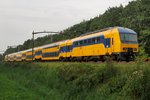 NS 7649 passes Tilburg Warande on 22 September 2016.