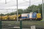 Volker Rail 203-5 with 'Kettinghor' train at Nijmegen on 11 May 2010.