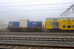 On a misty 21 December 2012 -the day, the World ought to have ended- Volker Rail 203-5 shunts at Nijmegen Centraal. 