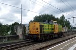 RF 22 runs light through Zwijndrecht on 16 July 2016.