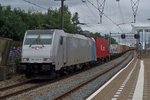 Railpool 186 456 passes through Zwijndrecht on 16 July 2016.