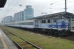 EP07-456 stands at Warszawa Zachodnia on 2 May 2016 with a TLK to Kutno.