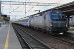 Due to a loco shortage within PKPIC ranks, PKP Cargo Vectrons are pressed into fast passenger train service, as is evident in the arrival of EU46-511 with an IC train at Poznan Glowny on 3 May 2024.