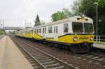 On 3 June 2013 PKP PR Slask Kolej EN57-1952 calls at Pardubice-Pardubcky on its way from Pardubice hl.n. to Wroclaw Glowne via Usti nad Orlici and Klodzko, a journey in slow pace of four hours.
