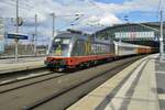 Hector rail 242 517 hauls a former Locomore out of Berlin Hbf on 5 April 2018. 