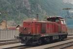 On 26 May 2006 SBB 18442 stands at Erstfeld.