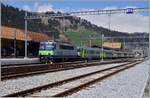 The BLS Re 4/4 II 504 with his RE to Interlaken Ost in Zweisimmen.

14.04.2021