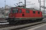 More than sixty years old, but still going strong is SBB 11116, seen here at Bern on 31 December 2024, putting her pantograph to the energised cable to prevent frost damage.