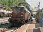 Another image variant now with a little more view of the train station in Iselle di Trasquera -The BLS Re 4/4 195 is arriving with his Car Tunnel Train (AT3) from Brig in Iselle di Trasquera.

12.09.2024