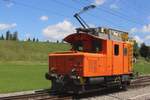Ex-BLS electric shunter 225 056 stands in Sümiswald-Grünen on 18 May 2025.