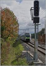 The BLS MIKA RABe 528 119 leaves the Laupen BE train station as S 2 15247 to Langnau i.E.