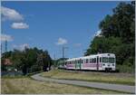 An LEB Be 4/8 and RBe 4/8 arrives at the small train station of Jouxtens-Mézery on the journey to Lausanne Flon. 

June 22, 2020