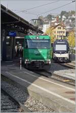 The Ge 4/4 8004 appears in a new  Swiss tainable  advertising dress.