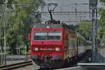On 15 September 2011 SOB 456 094 is about to call at the Verkehrshaus at Luzern.
