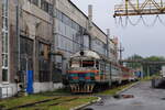 Abandoned DR1A-313 in the territory of Lviv locomotive repair plant.