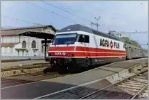 SBB Re 460 015-1  Agfa  in Vevey. 
scanned negative/ Summer 1994