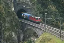 Re 4/4 II is comming out of the Wattinger Tunnel.
10.10.2014