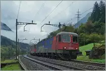 SBB Re 620 065-3 and a Re 4/4 II wiht a Cargo Train near Wasen.
10.10.2014