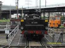 89 6009, unfortunately, with kettle damage,
if approx. 100000� cost to the repair,

Donations account at the Sparda bank Berlin: IG BW Dresden old town 
Keyword: Boiler revision 89-6009, account no.: No. 3 69 76 22, 
with the Sparda bank Berlin registered company, BLZ: 1209 6597  
of the foreign countries: IBAN: DE85 1209 6597 0003 6976 22, BIC: GENE ODE F1S10