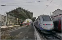 TGV from Paris and in the background a SNCF Z 31500 M (Coradia Polyvalent régional tricourant) in the Evian Station. 

08.02.2020