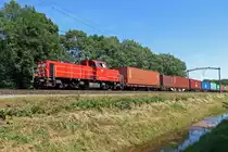Container train with 6433 passes Tilburg Oude Warande on 24 June 2020.