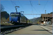 MOB Golden Pass Panoramic train in Saanen. 
05.11.2010