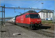 Re 460 089-6 with an IC to St. Gallen in Renens VD.
27.10.2010