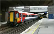 Gatwick Express non stop to London Victoria. The 442422 in Gatwick Station.
18.05.2011